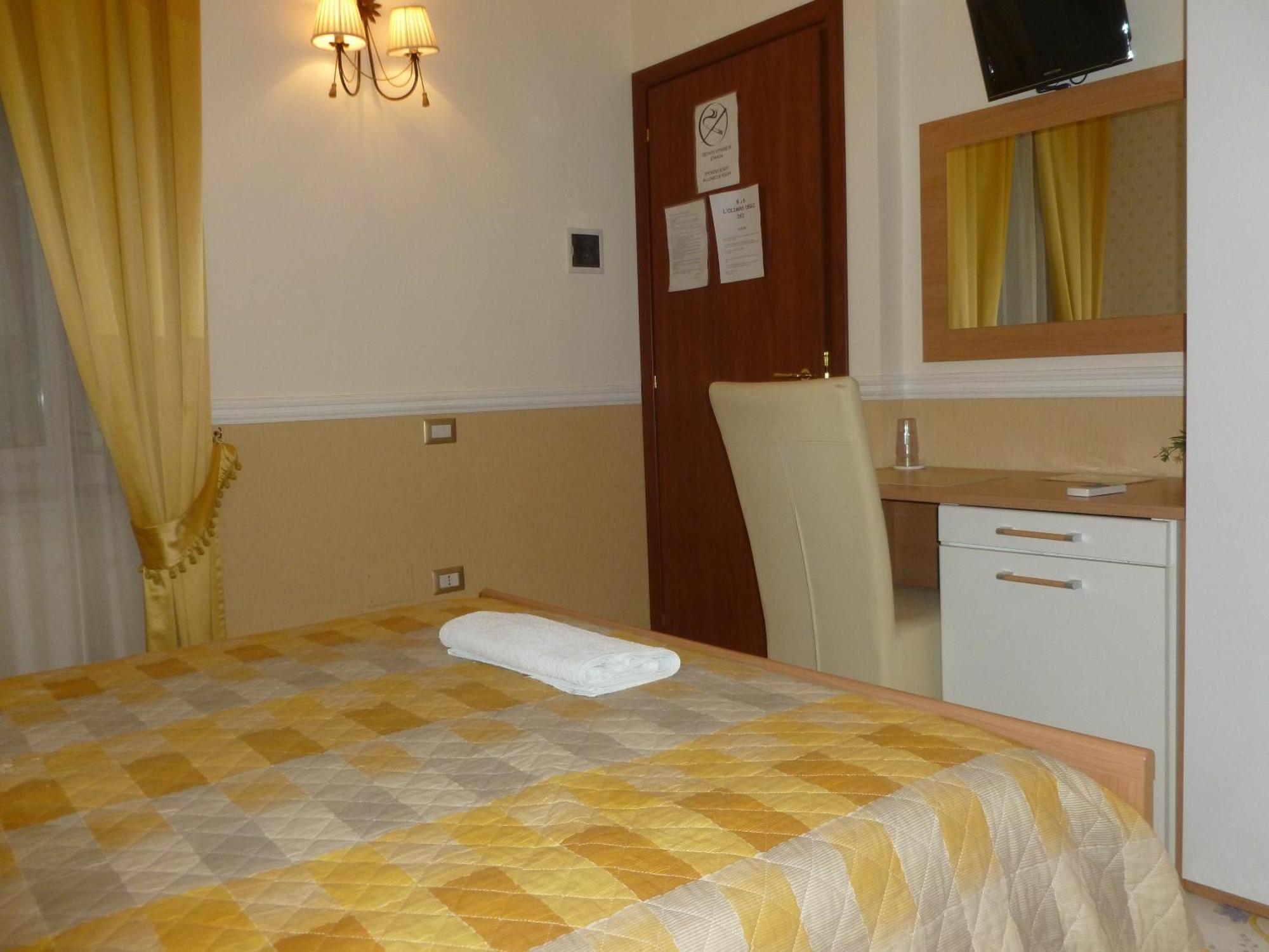 Olimpo Degli Dei Bed & Breakfast Napoli Cameră foto