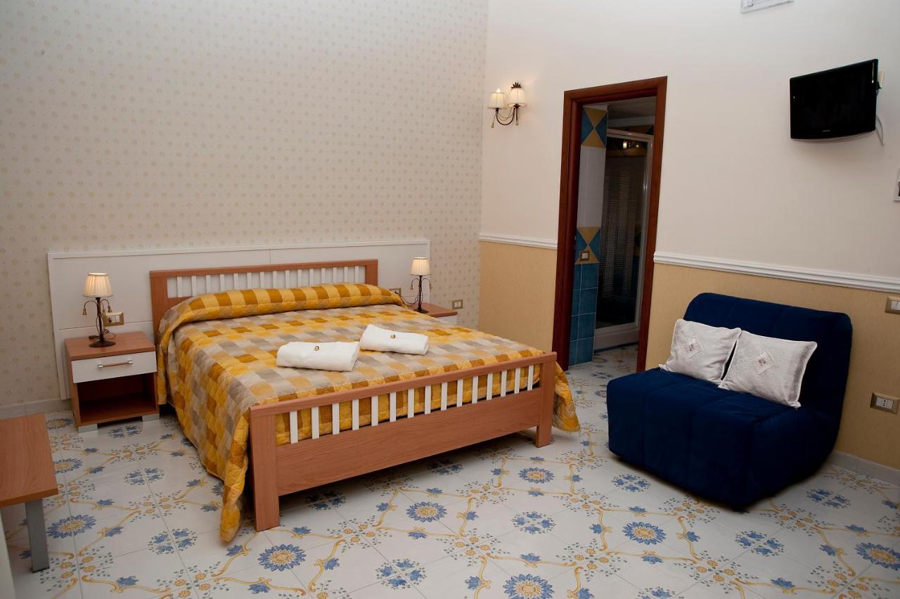 Olimpo Degli Dei Bed & Breakfast Napoli Exterior foto